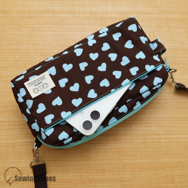 Triple-Zip Crossbody PDF Sewing Pattern ST14342